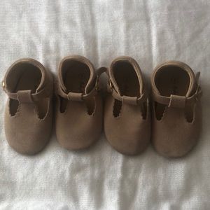 Girl moccasins T strap